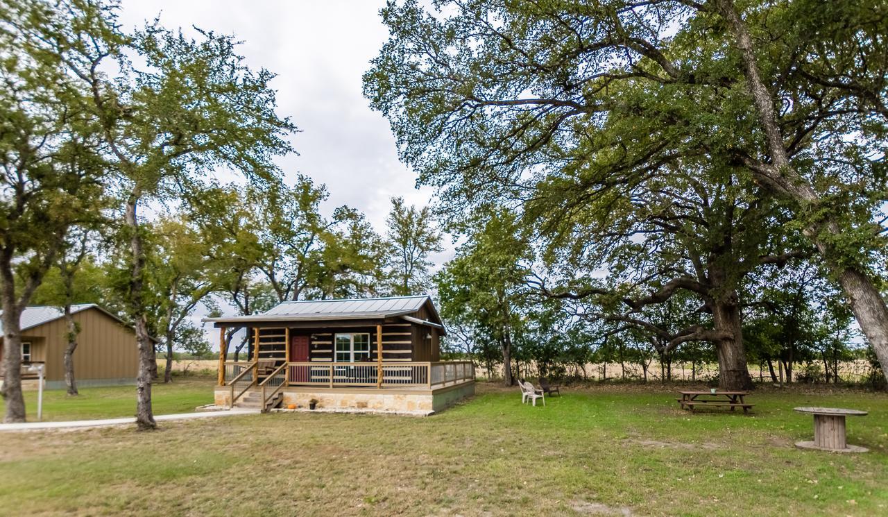 Vineyard Trail Cottages- Adults Only Фредериксберг Номер фото
