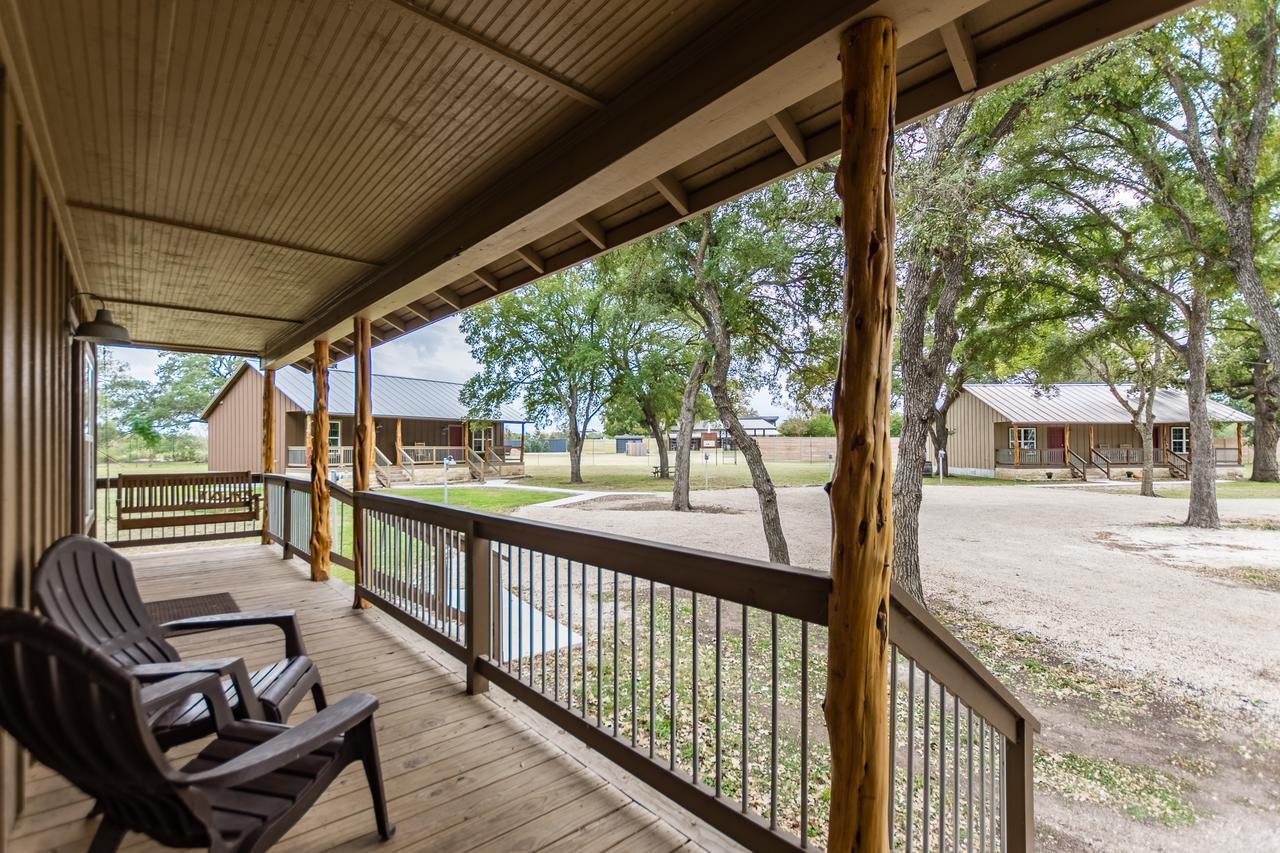 Vineyard Trail Cottages- Adults Only Фредериксберг Номер фото