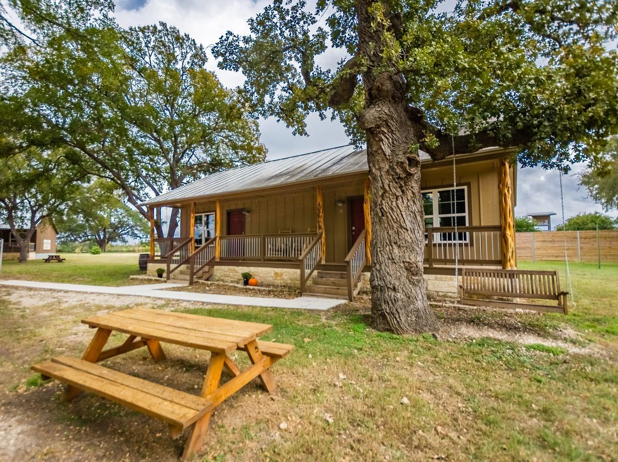 Vineyard Trail Cottages- Adults Only Фредериксберг Номер фото