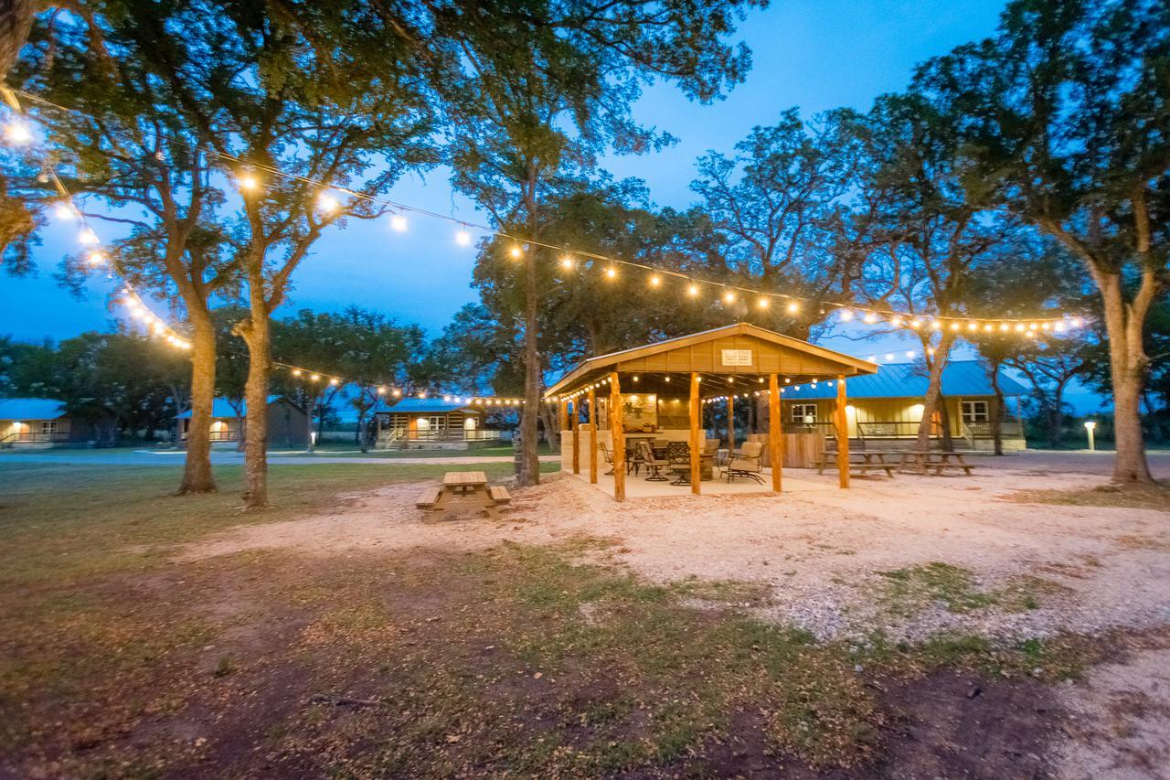 Vineyard Trail Cottages- Adults Only Фредериксберг Номер фото
